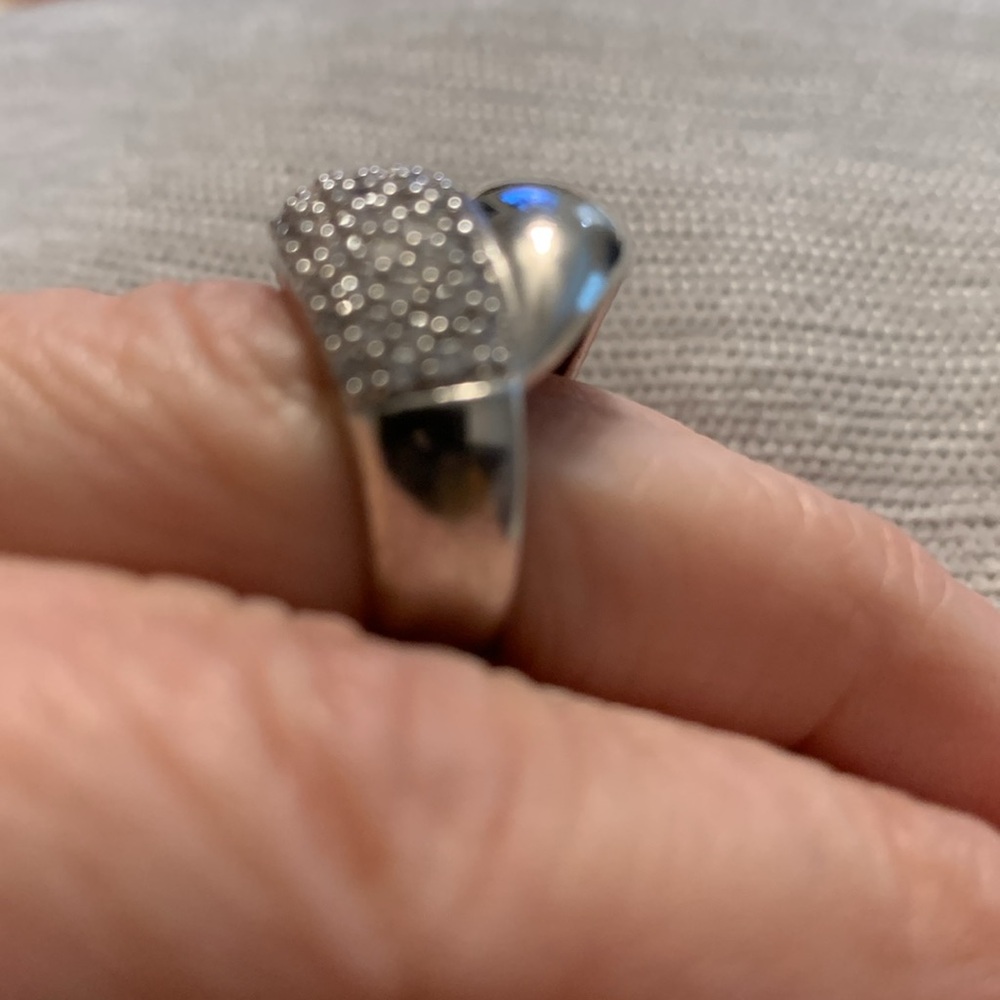 Set of Two Vintage Bella Luce rings in VGUC - Picture 2 of 6